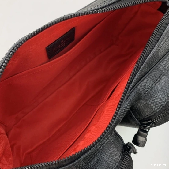 First bag ru MESSENGER LOUIS VUITTON BAG UTILITY 0815